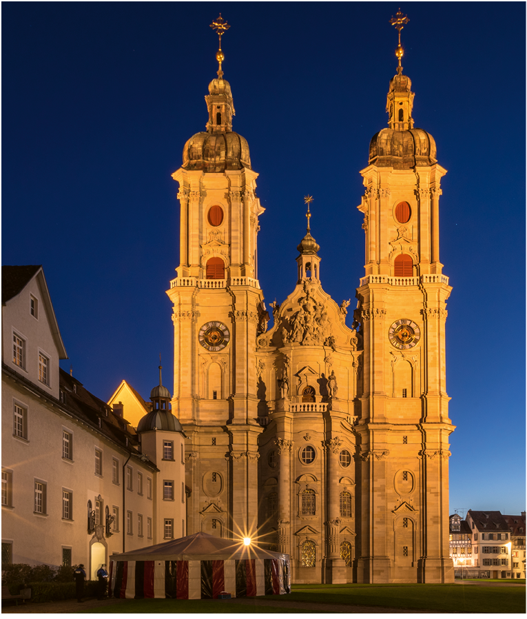 The Abbey of Saint Gall (German: Stiftskirche St  Gallen) is a Roman Catholic religious complex in the city of St  Gallen in Switzerland of a dissolved abbey (747-1805)  The Carolingian-era monastery has existed since 719 and became an independent principality between 9th and 13th centuries, and was for many centuries one of the chief Benedictine abbeys in Europe  It was founded by Saint Othmar on the spot where Saint Gall had erected his hermitage  The library at the Abbey is one of the richest medieval libraries in the world 