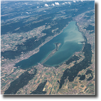 Hochgeflogen
